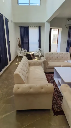 Bharat-Tulsi-5bhk-villa-hall