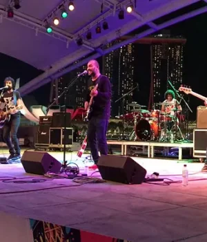 SATURDAY-LIVE-BAND